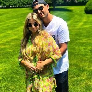 Meet your Posher, Zach